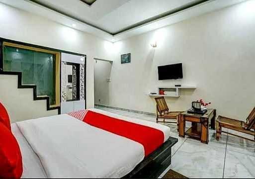 Hotel O Seventy Stay In Sohana Экстерьер фото